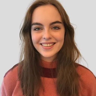 Portrait of Lauren Theunissen