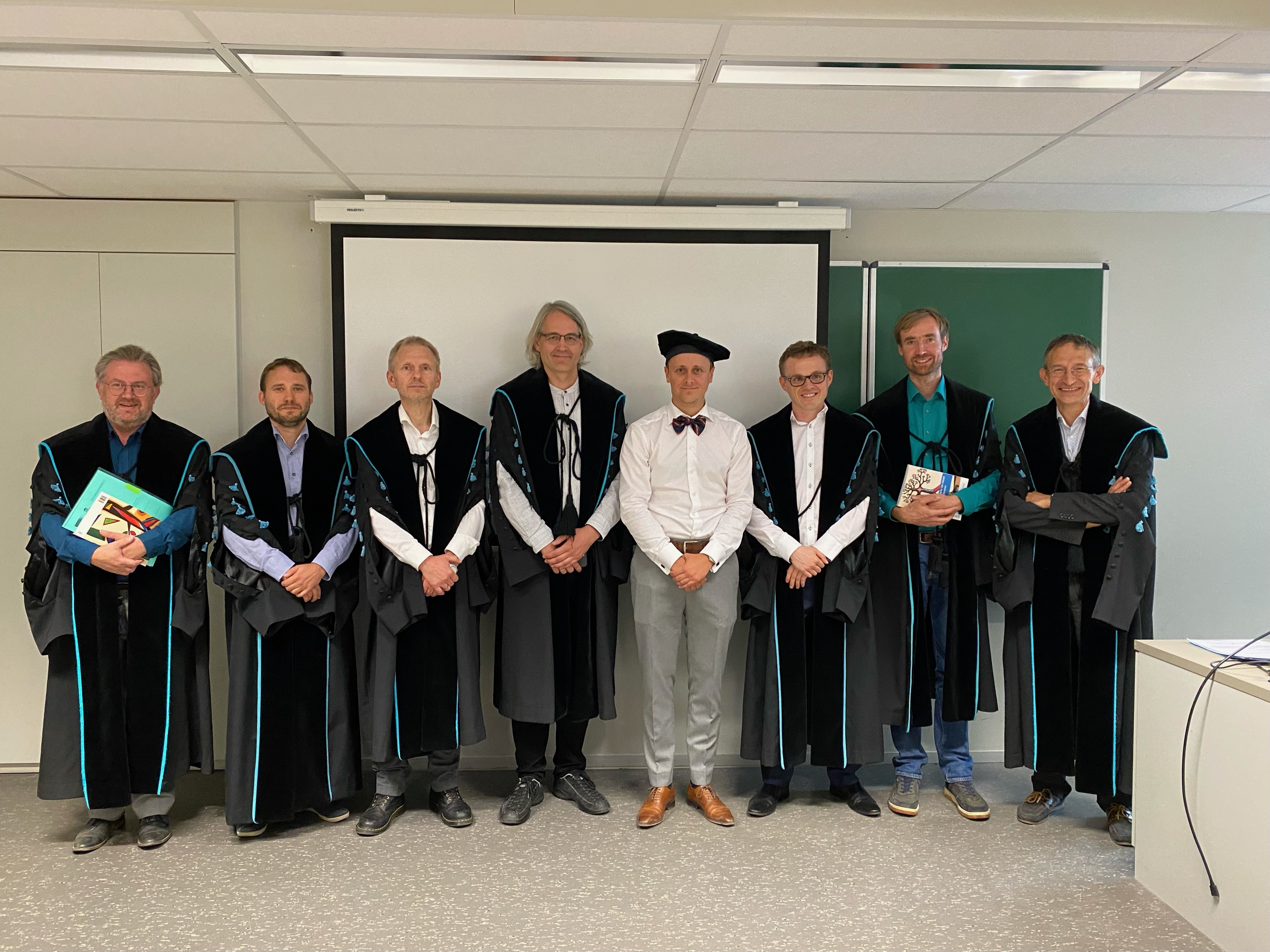 PhD degree for Thomas Mortier